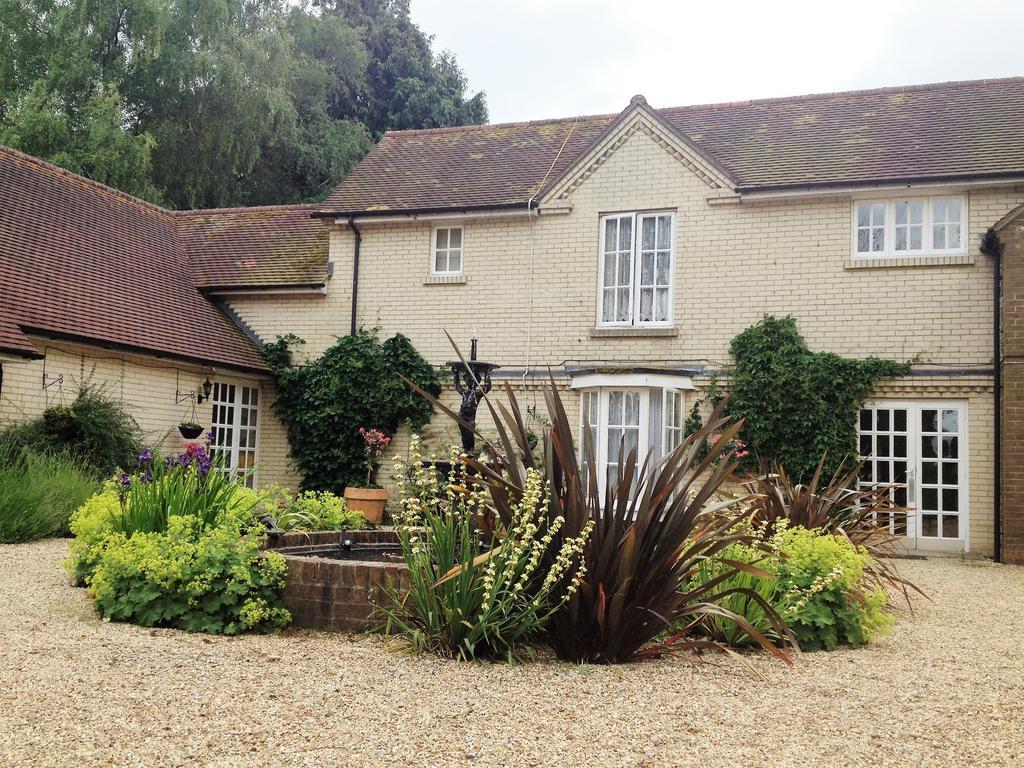 Hotel Esseborne Manor Hurstbourne Tarrant Exterior foto