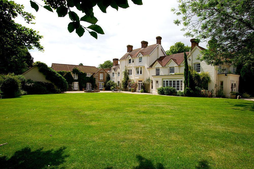 Hotel Esseborne Manor Hurstbourne Tarrant Exterior foto