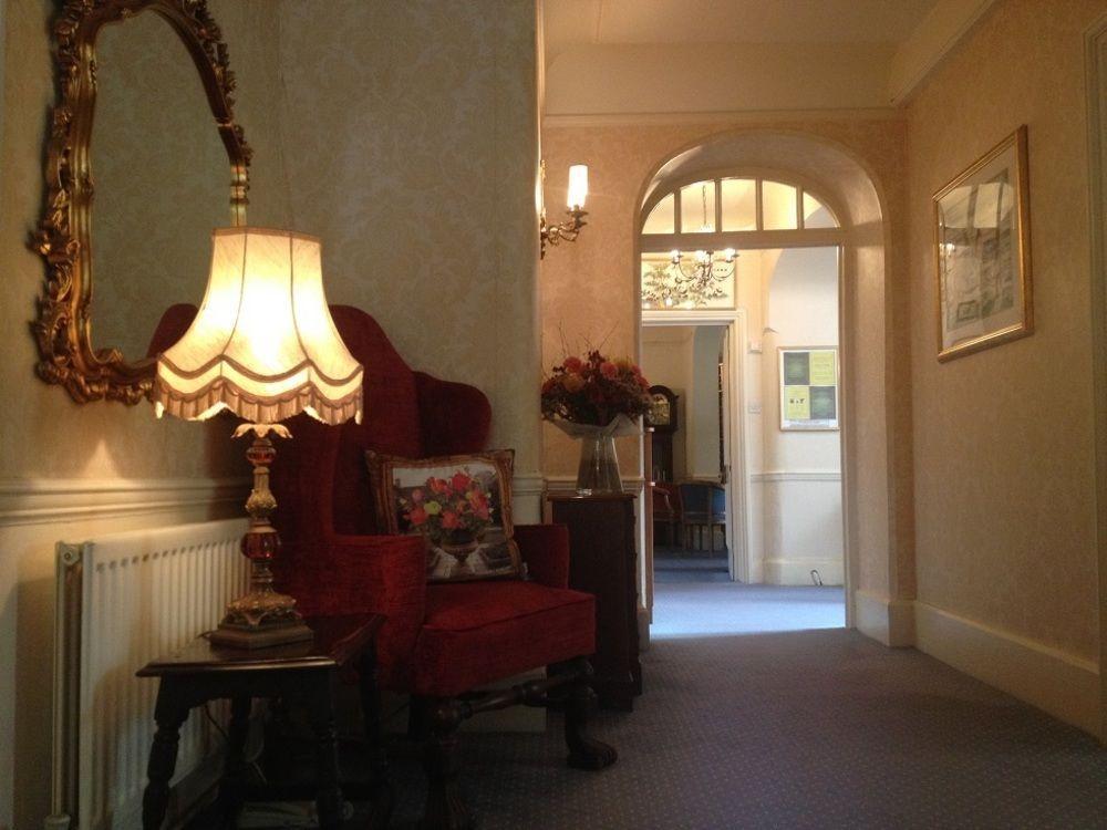 Hotel Esseborne Manor Hurstbourne Tarrant Exterior foto