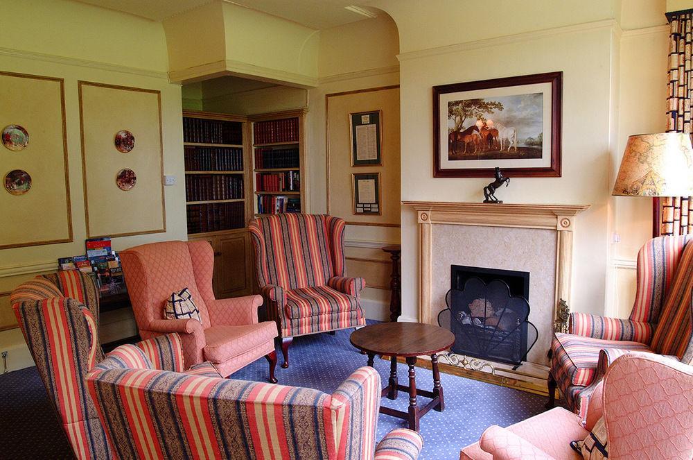 Hotel Esseborne Manor Hurstbourne Tarrant Exterior foto
