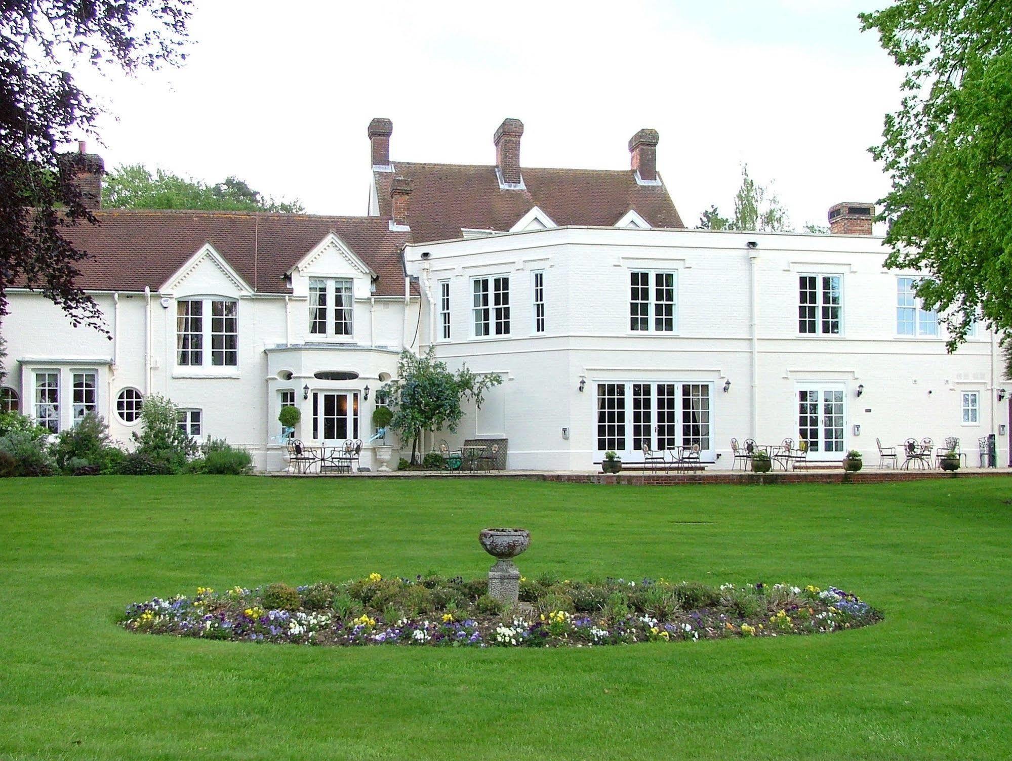 Hotel Esseborne Manor Hurstbourne Tarrant Exterior foto