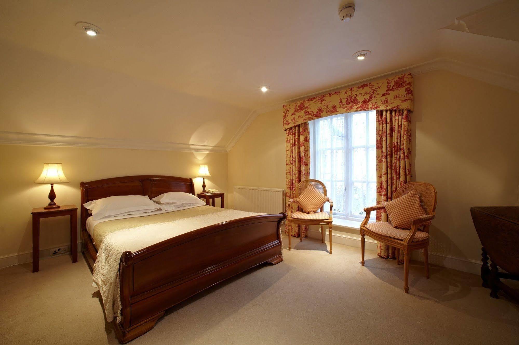 Hotel Esseborne Manor Hurstbourne Tarrant Exterior foto